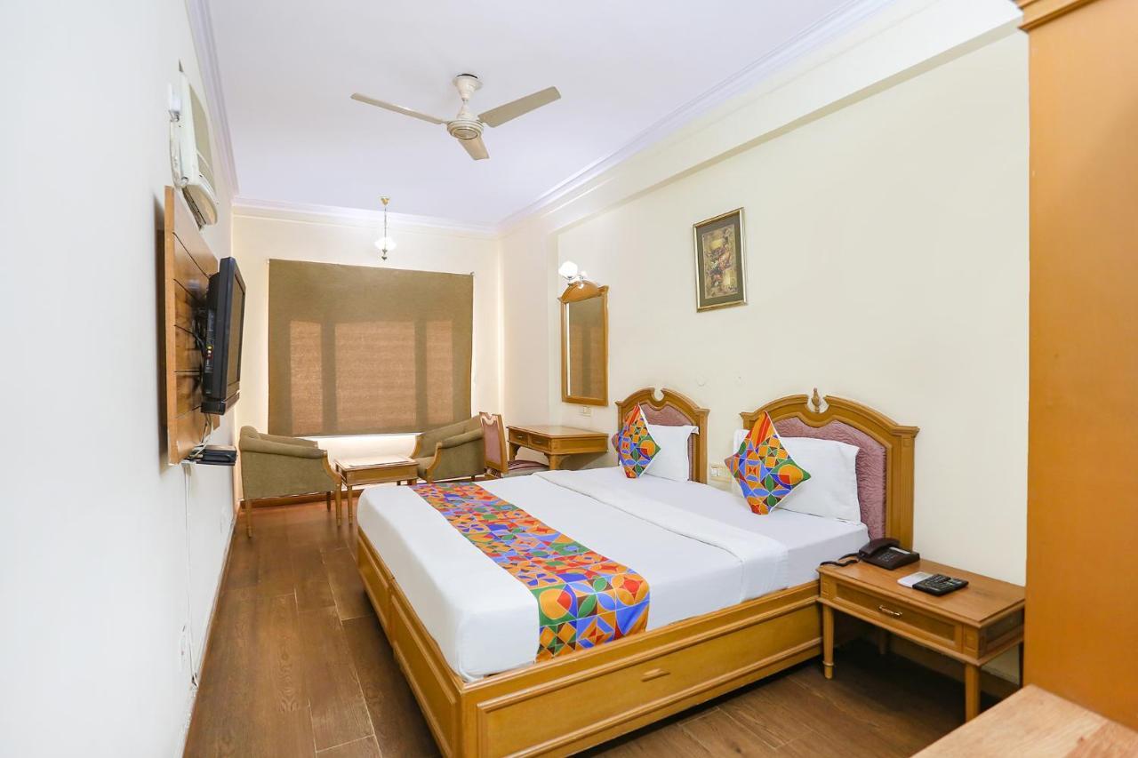 Fabhotel Altus Gurgaon Extérieur photo