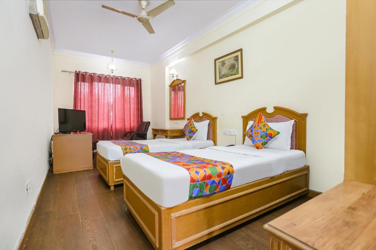 Fabhotel Altus Gurgaon Extérieur photo
